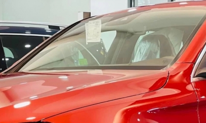 Hỏi về lỗi cần gạt mưa của Mercesdes GLC 250